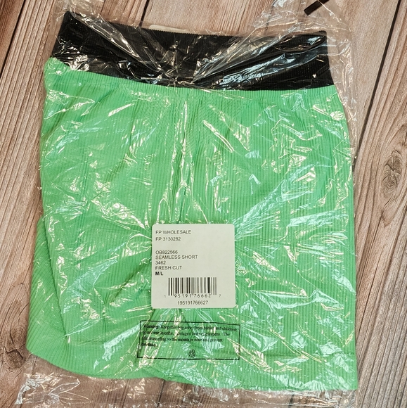 [NEW] Free People Prajna Shorts - Picture 11 of 14